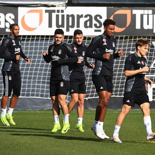 O Besiktas encerrou sua preparação para o confronto contra o Malmo (Foto: Reprodução/Instagram)