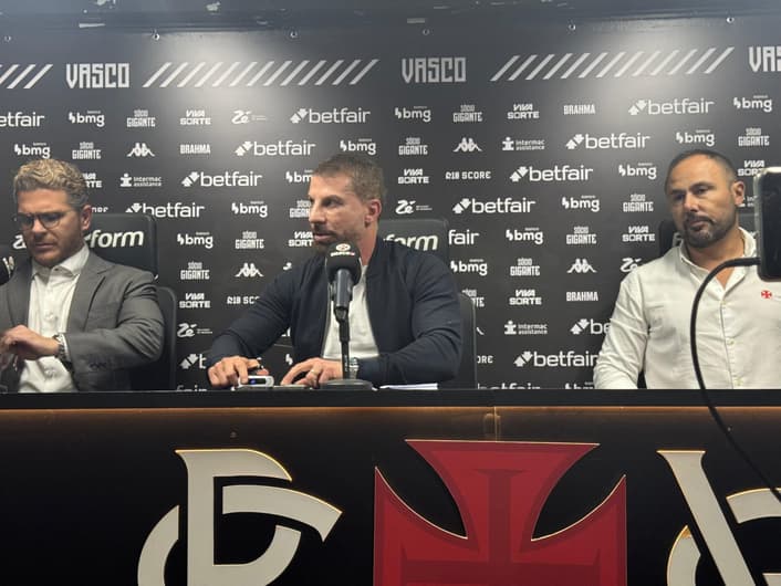 Coletiva Pedrinho - Vasco