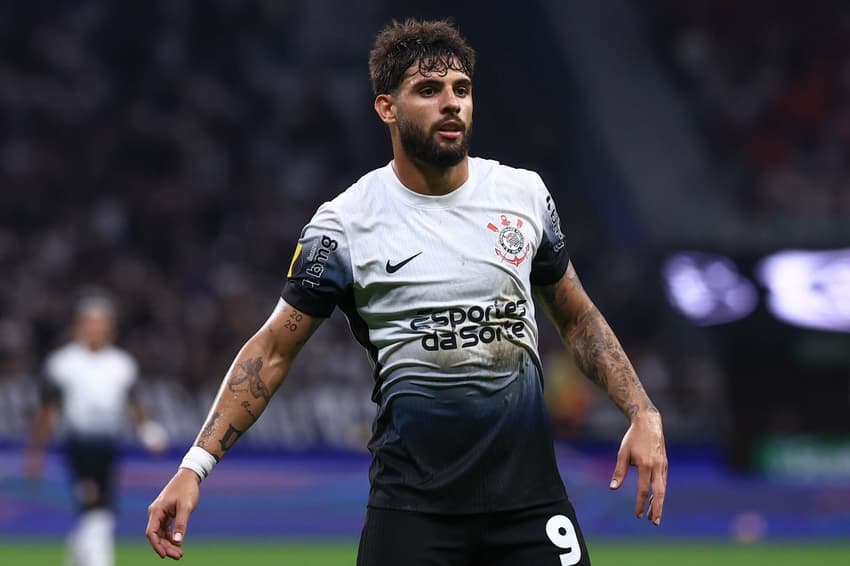 Yuri Alberto marcou 31 gols na última temporada (Foto: Marcello Zambrana/AGIF)