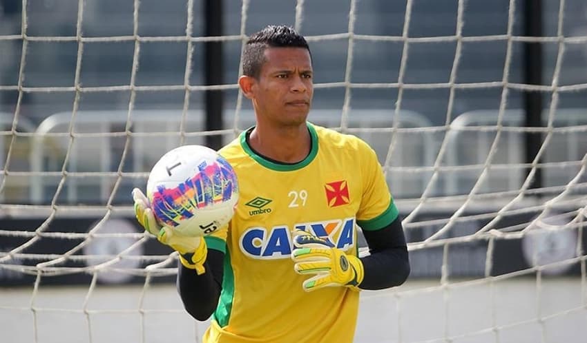 Diogo Silva foi goleiro do Vasco entre os anos de 2012 e 2016 (Foto: Paulo Fernandes/Vasco)
