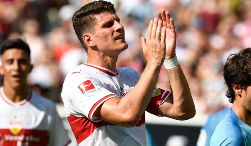 Mario Gómez, ex-Bayern de Munique e Stuttgart, criticou o calendário do futebol brasileiro (Foto: AFP)