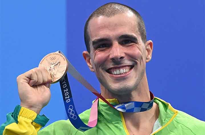 Fratus foi medalhista de bronze nos 50m livres em Tóquio