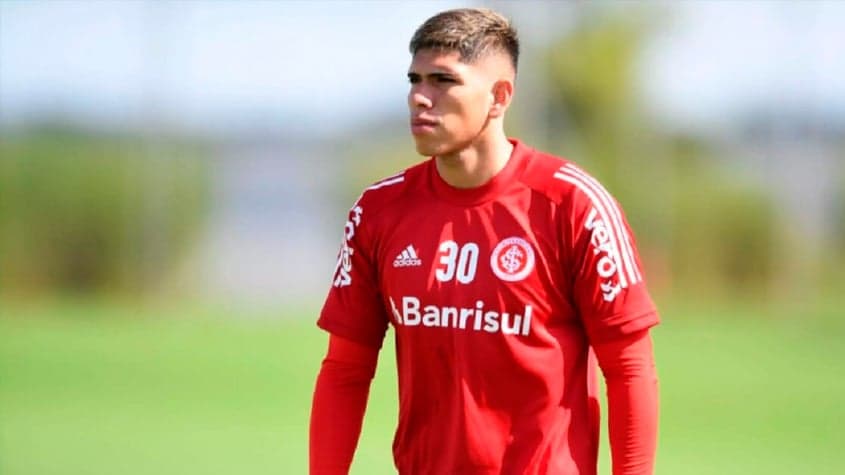 Carlos Palacios Internacional