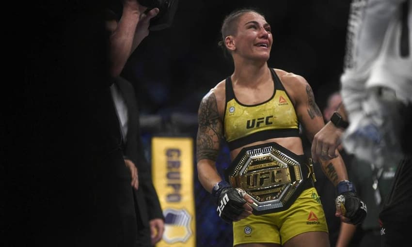 Jéssica Andrade fez história (Foto: Reprodução/UFC)