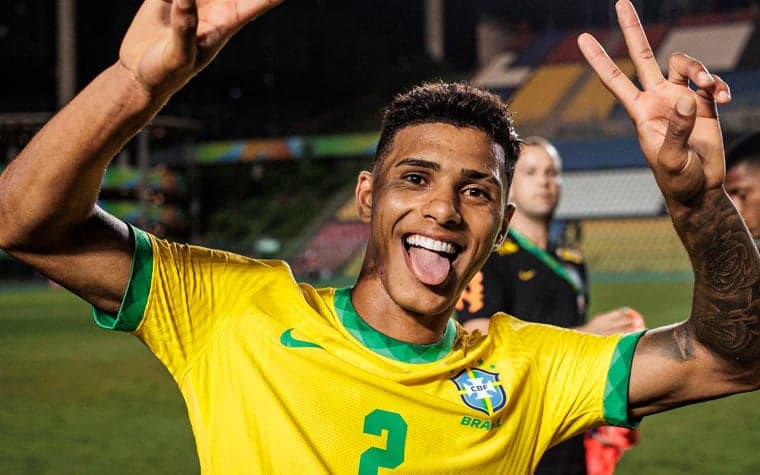 Vinícius Tobias atuou pela Seleção Brasileira de base (Foto: Pedro Vale / CBF)