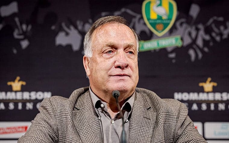 Técnico Dick Advocaat (Foto: Divulgação/ ADO Den Haag)