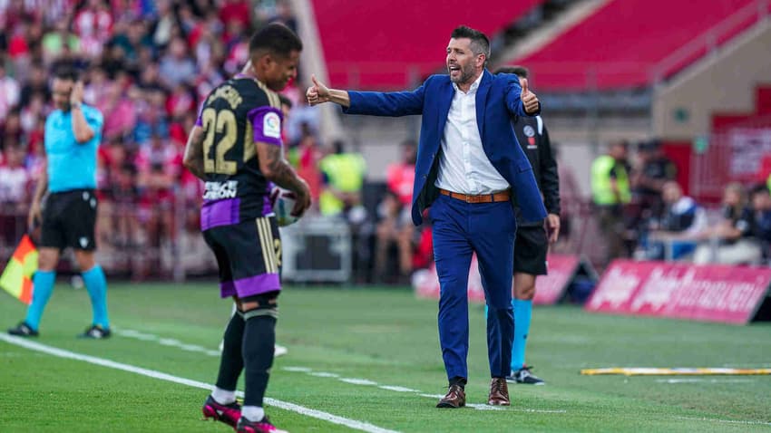 Paulo Pezzolano, técnico de futebol