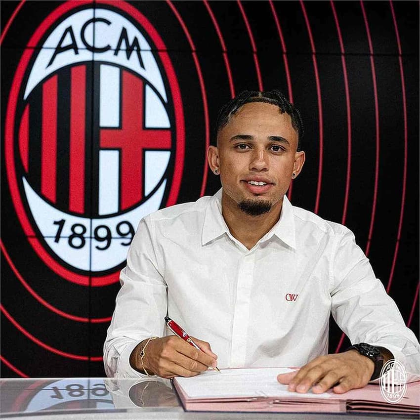 Noah Okafor - Milan