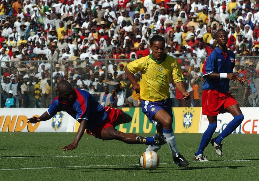 Brasil x Haiti - Jogo da Paz - Ronaldinho Gaúcho