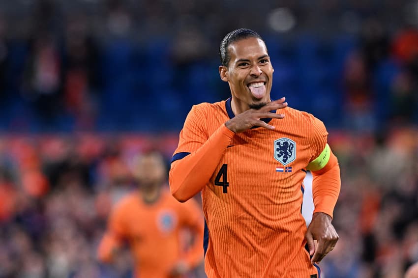 Van Dijk citou Flamengo e Corinthians em entrevista (Foto: JOHN THYS / AFP)