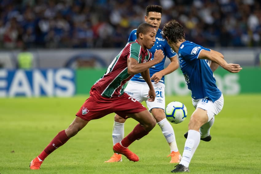 João Pedro em Cruzeiro x Fluminense na Copa do Brasil de 2019 (Foto: Marcelo Alvarenga/AGIF)