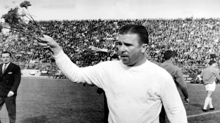 Ferenc Puskás é o maior jogador da história da seleção húngara (Foto: Reprodução/FIFA)