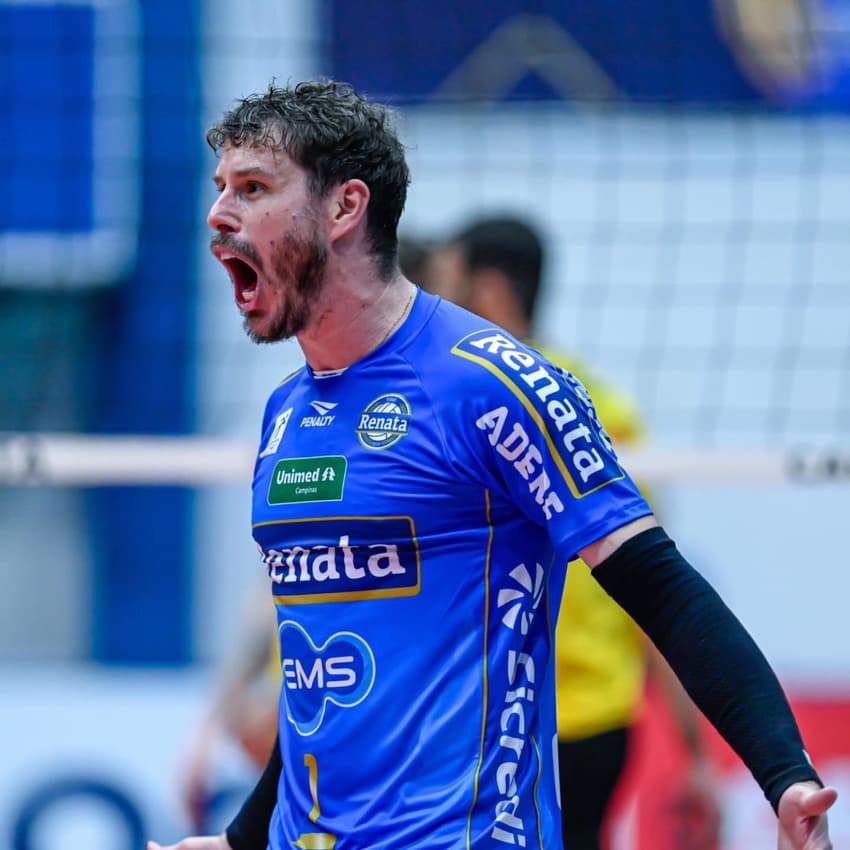 Bruninho em ação pelo Vôlei Renata na Superliga (Foto: Reprodução/Instagram@bruninho1)