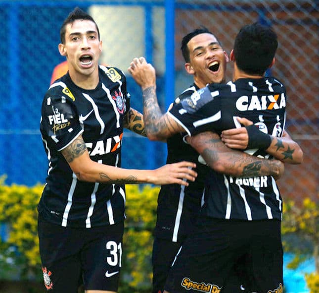 CORINTHIANS x AVAÍ