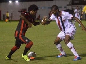 Rhayner diz que se afastou de vez das drogas neste ano (Foto: Francisco Galvão/Vitória)