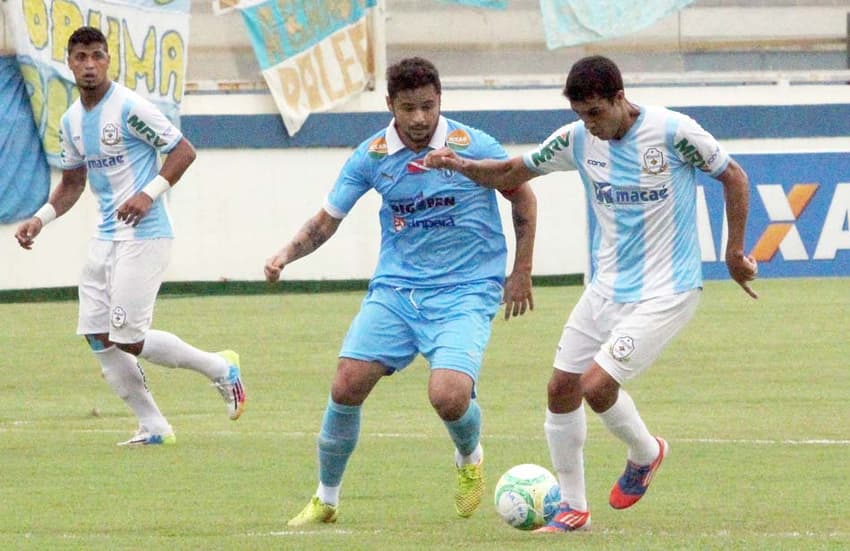 Macaé x Paysandu (Foto: Tiago Ferreira)