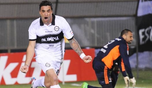 Olimpia x Fluminense (Foto: Noberto Duarte/ AFP)