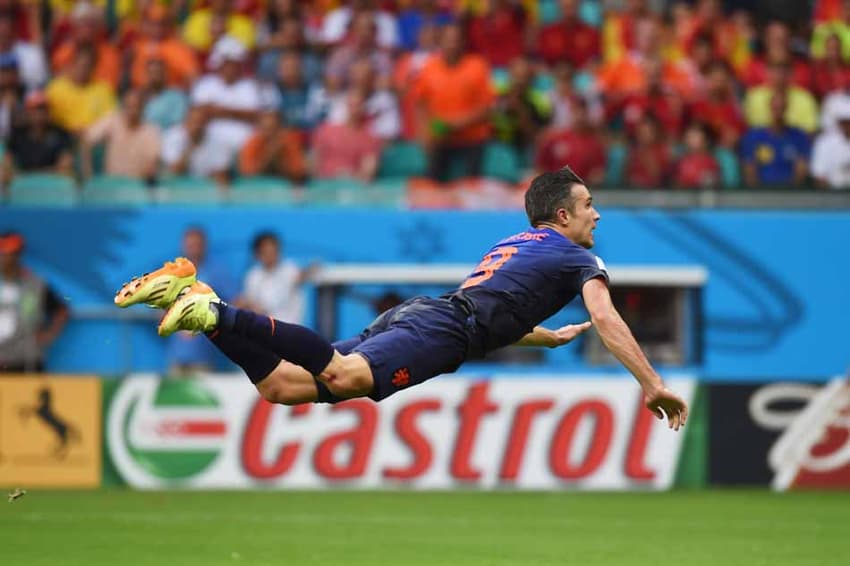 Espanha x Holanda - van Persie (Foto: Emmanuel Dunand/ AFP)