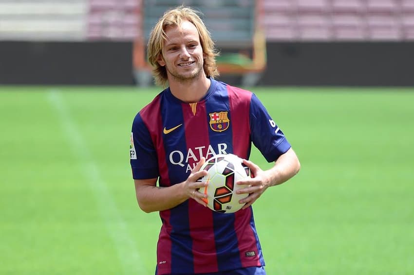 Ivan Rakitic chegou ao Barcelona em 2014 e foi campeão da tríplice coroa com Champions, La Liga e Copa do Rei (Foto: Josep Lago/ AFP)
