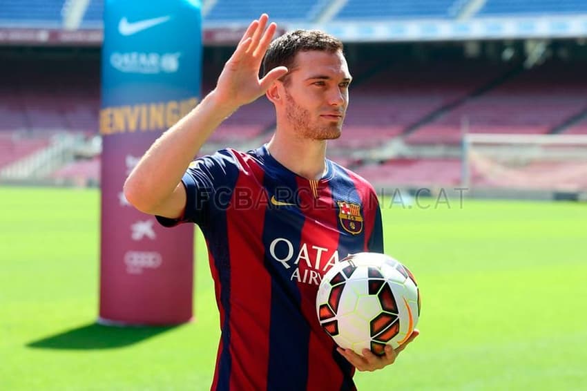 Vermaelen - Barcelona (Foto: Miguel Ruiz/ FC Barcelona)