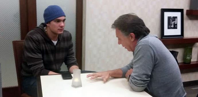 Varejão também recebeu Magnano (Foto: Divulgação/CBB)