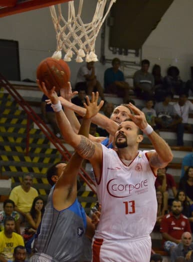 Caio Torres já disputou Mundial com a Seleção (Foto: Divulgação)