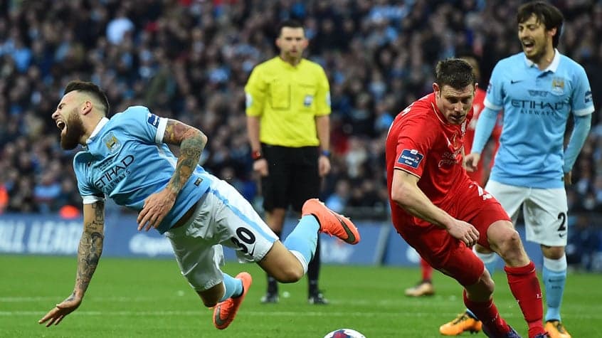 Otamendi e Milner - Liverpool x Manchester City