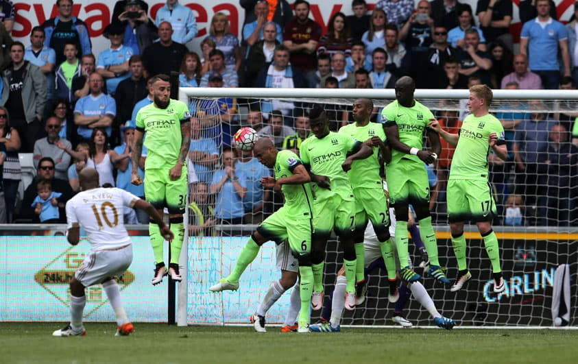 Swansea x Manchester City - Gol de Ayew