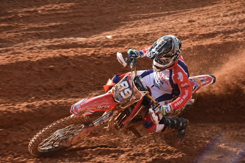 Lidera o ranking do Brasileiro 2016, na MX2