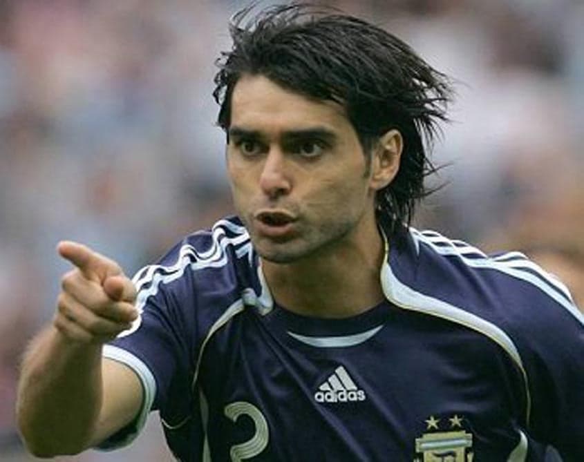 Roberto Ayala está na lista dos jogadores que mais vestiram a camisa da Argentina (Foto: AFP)