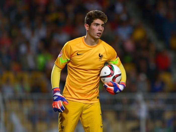 Luca Zidane em ação pela seleção francesa de base (Foto: Reprodução)