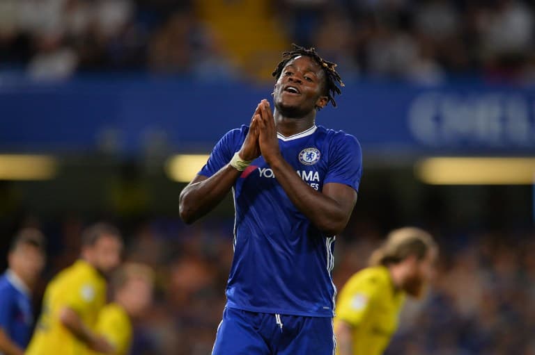 O belga Batshuayi foi comprado pelo Chelsea por R$ 140,4 milhões