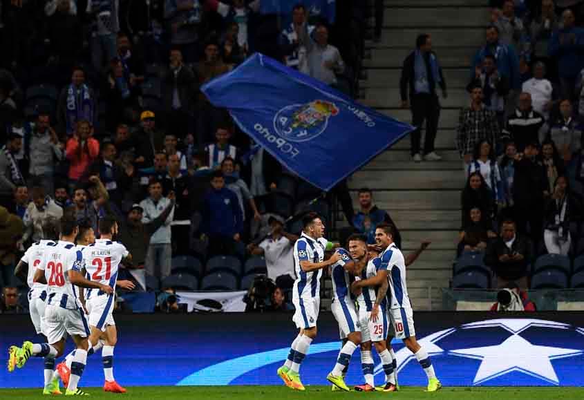 Porto x Copenhague (Foto:AFP)