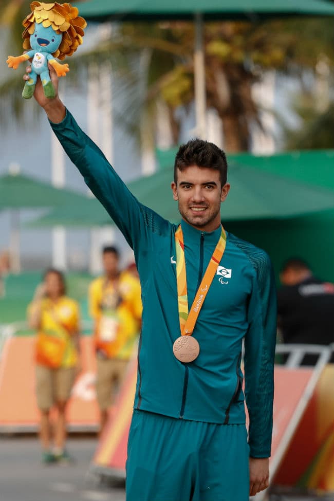 Dia 7 - Lauro Chaman conquistou a medalha de bronze no ciclismo categoria C5