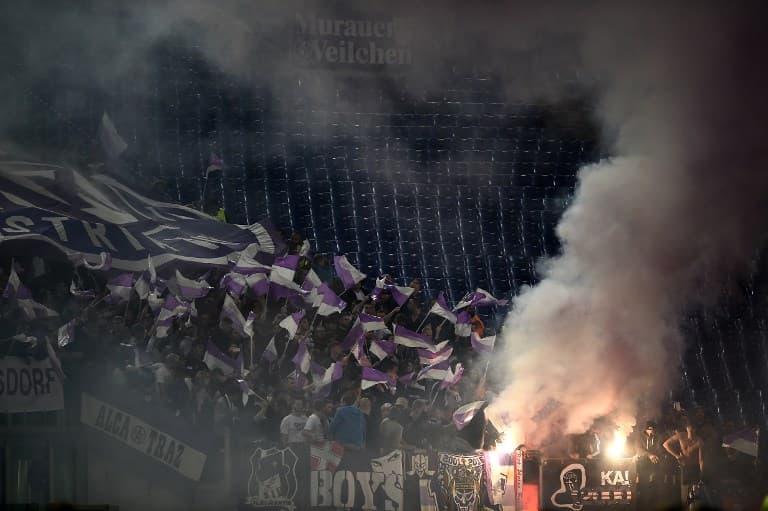 Torcida do Áustria - Roma x Áustria Viena