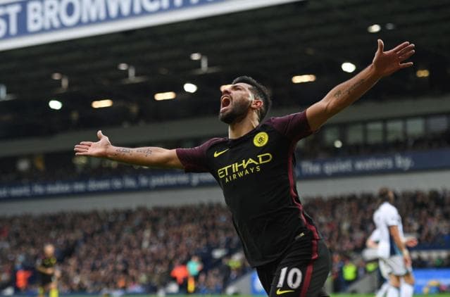 Agüero chegou a 13 gols com a camisa do City nesta temporada