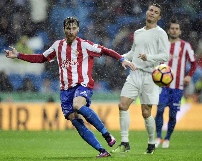 Cristiano Ronaldo - Real Madrid x Sporting Gijón