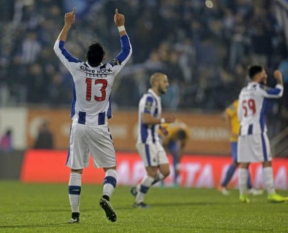 Alex Telles - Estoril x Porto