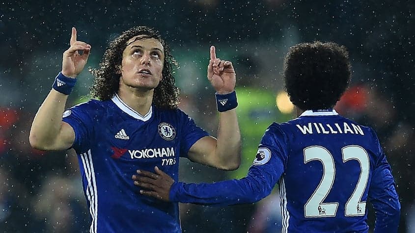 David Luiz comemorando gol - Liverpool x Chelsea