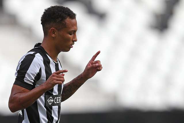 Lucas Campos - Botafogo