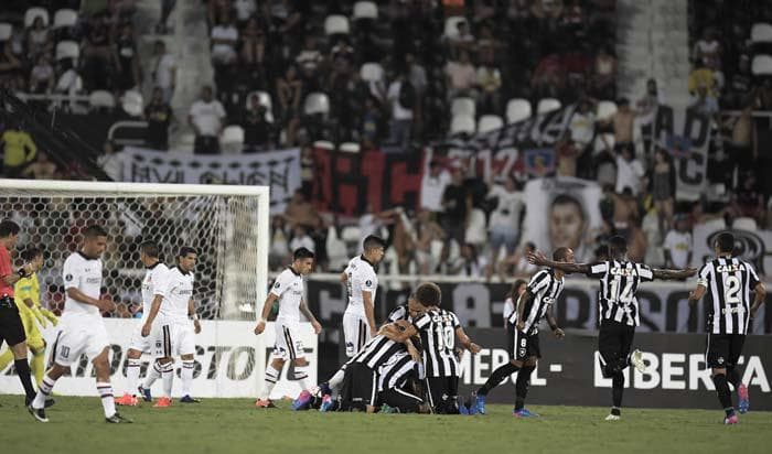 Botafogo x Colo Colo