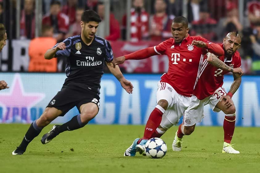 Asensio e Douglas Costa - Bayern de Munique e Real Madrid