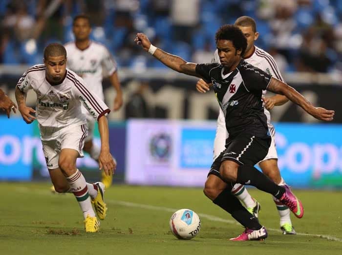 Carlos Alberto pelo Vasco contra o Fluminense no campeonato carioca de 2013