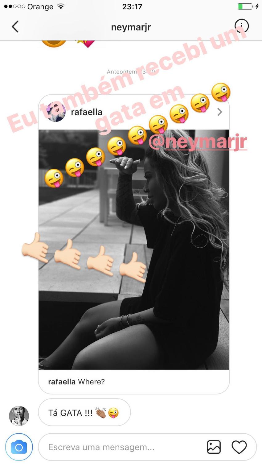 Rafaella mostra elogio do irmão