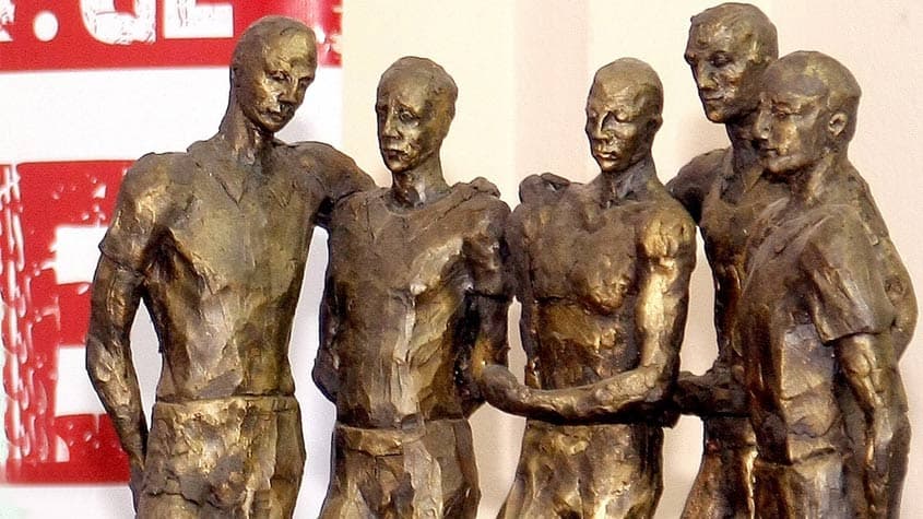 Foto de Pelé se tornará monumento na Geórgia
