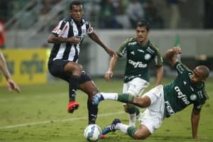 Jô contra o Palmeiras