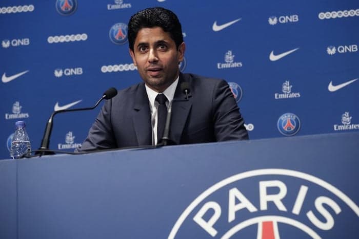 Nasser Al-Khelaïfi tentou negociar com Cavani a compra dos pênaltis