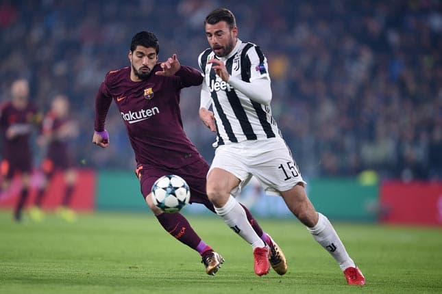 Barzagli e Suárez - Juventus x Barcelona