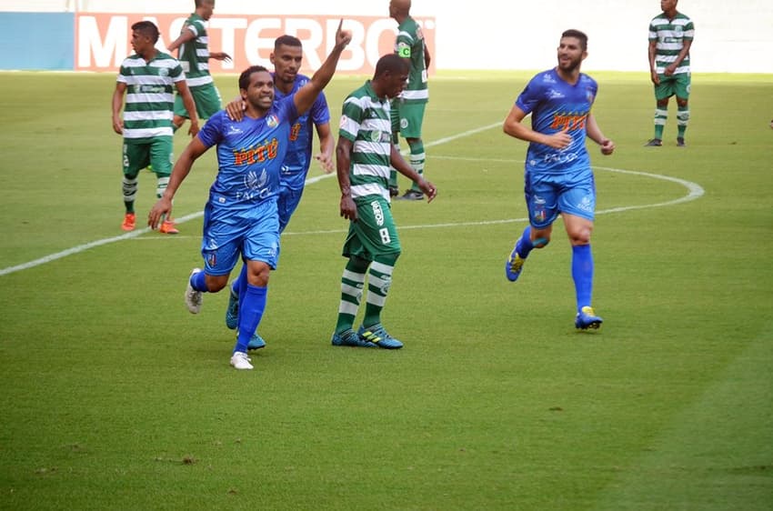 Vitória-PE 5x2 América-PE (Foto: Divulgação)