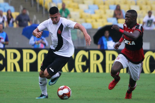 Paulinho e Vinícius Jr - Janeiro 2018